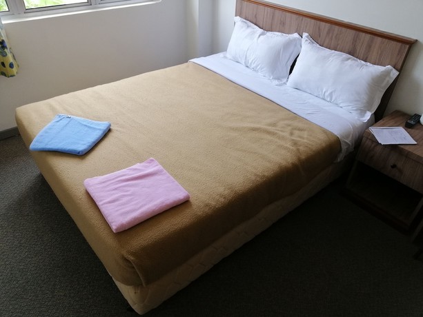 Imagen de la habitación del Hotel Oyo Capital O 89876 Safari. Foto 11