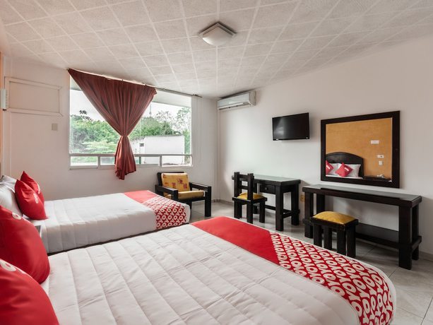 Imagen de la habitación del Hotel Oyo Casa Blanca. Foto 12