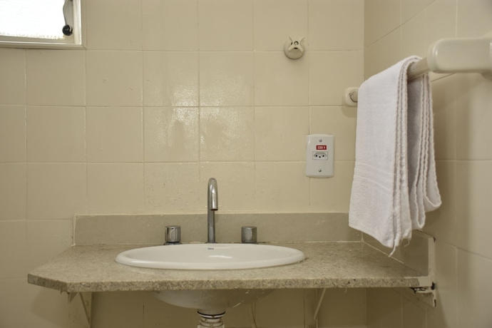 Imagen de la habitación del Hotel Oyo C&eacute;u Azul, S&atilde;o Vicente. Foto 10