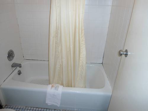 Imagen de la habitación del Hotel Oyo Cleveland, Tn. Foto 5