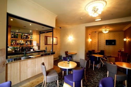 Imagen general del Hotel Oyo Dene. Foto 9