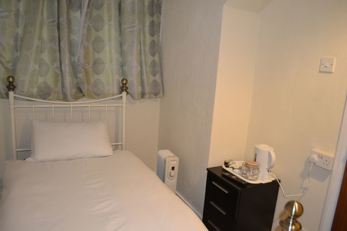 Imagen de la habitación del Hotel Oyo Devine Beach , Westcliff Southend-on-sea. Foto 9