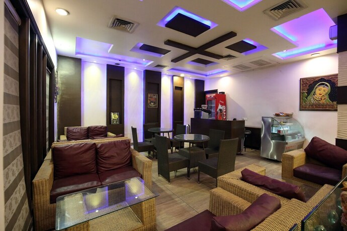 Imagen del bar/restaurante del Hotel Oyo Flagship 113 Golden Temple Road. Foto 21