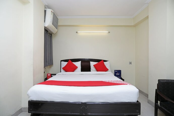 Imagen general del Hotel Oyo Flagship 118 Atithi Satkar Dashashwmedh. Foto 11