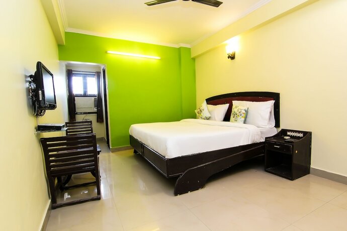 Imagen general del Hotel Oyo Flagship 118 Atithi Satkar Dashashwmedh. Foto 15