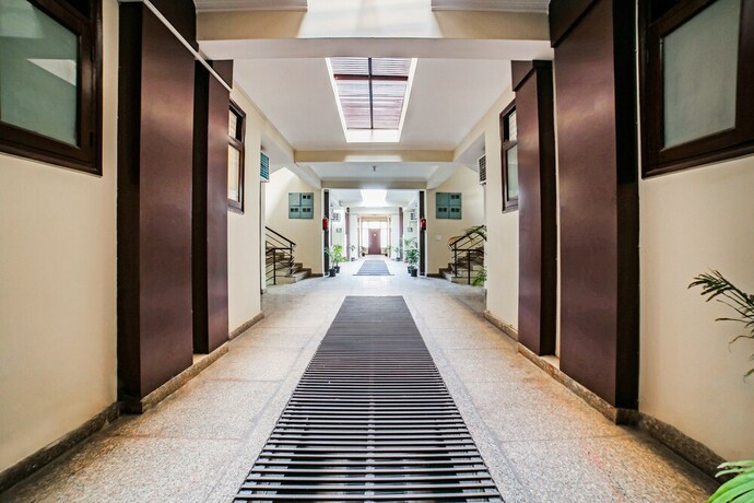 Imagen de los interiores del Hotel Oyo Flagship 17382 Av Residency. Foto 35