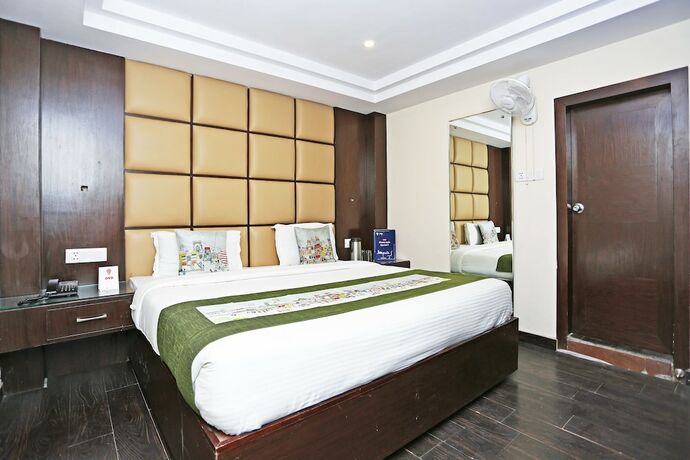 Imagen de la habitación del Hotel Oyo Flagship 22444 Shiwalik Regency Mall Road. Foto 12
