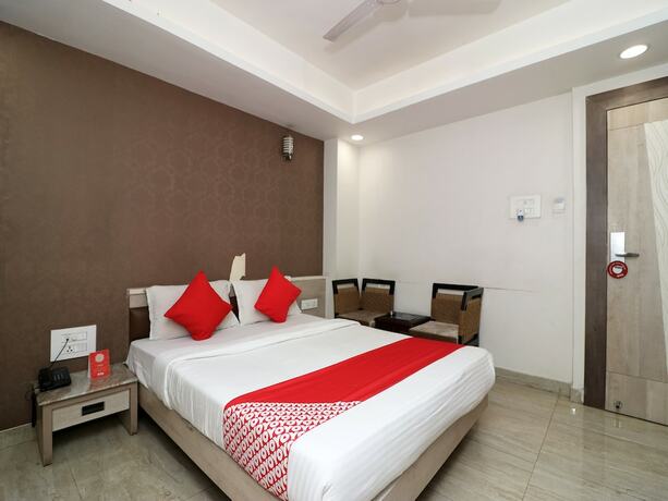 Imagen general del Hotel Oyo Flagship 23530 Smriti Star. Foto 1