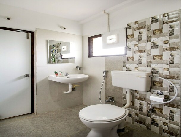 Imagen de la habitación del Hotel Oyo Flagship 463 Banjara Hills. Foto 25