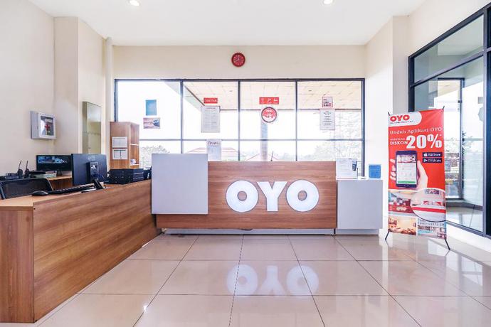 Imagen de los interiores del Hotel Oyo Flagship 483 Tamansari Panoramic. Foto 17