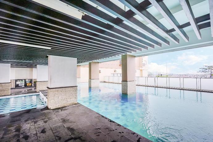 Imagen de la piscina del Hotel Oyo Flagship 483 Tamansari Panoramic. Foto 20