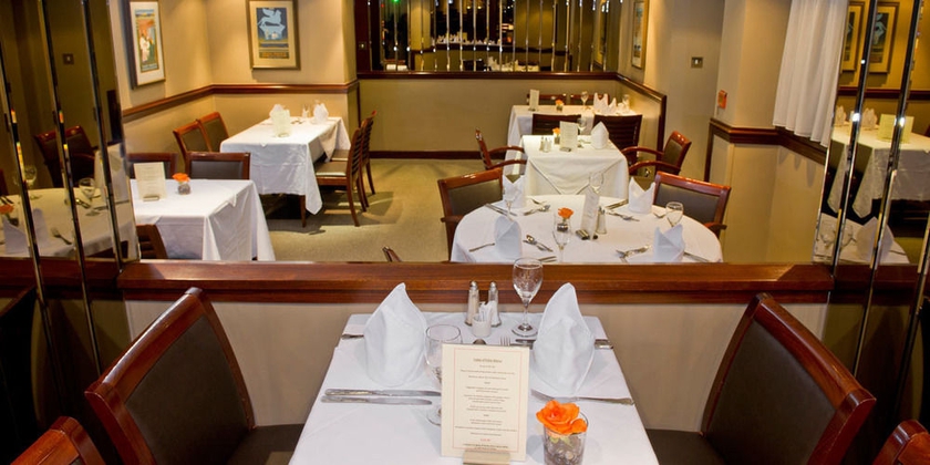 Imagen del bar/restaurante del Hotel Oyo Flagship Brentwood. Foto 6