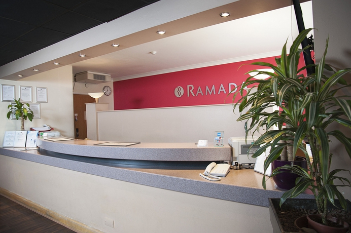 Imagen de los interiores del Hotel Oyo Flagship London Finchley. Foto 13