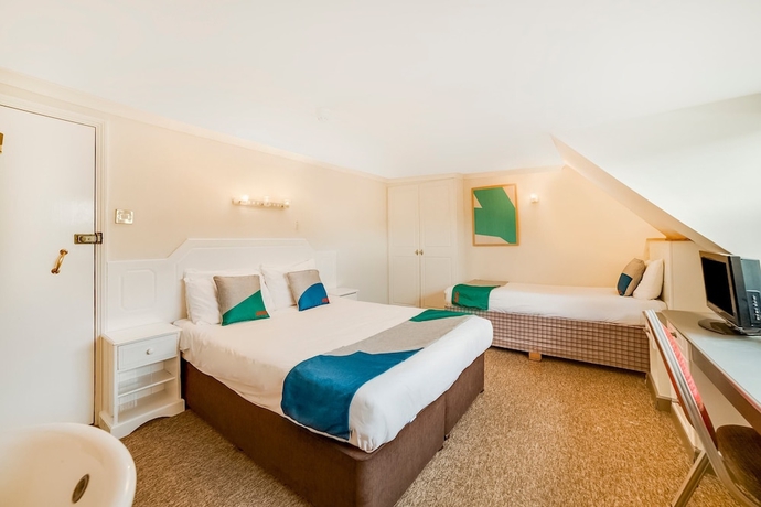 Imagen de la habitación del Hotel Oyo Gulliver's. Foto 10