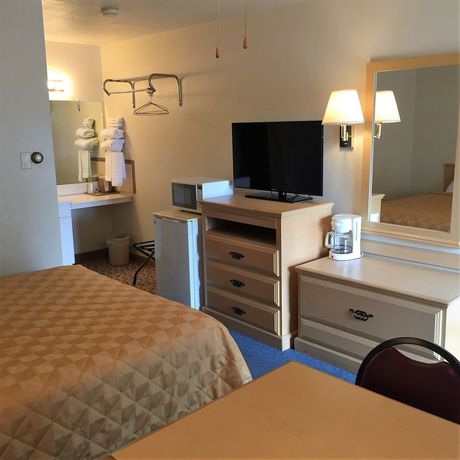 Imagen de la habitación del Hotel Oyo Heber Springs Lakeside. Foto 7