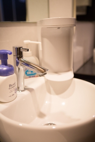 Imagen de la habitación del Hotel Oyo Hikari House. Foto 12