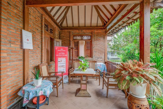 Imagen de los interiores del Hotel Oyo Homes 90987 Desa Wisata Gabugan Syariah. Foto 19