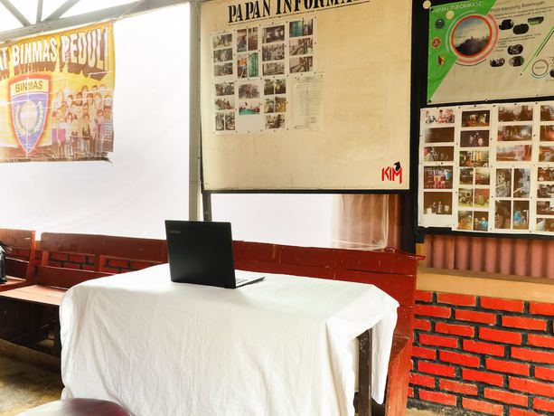 Imagen de los interiores del Hotel Oyo Homes 90992 Eco Tourism Desa Panundaan Ciwidey Syariah. Foto 19