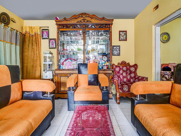 Imagen de los interiores del Hotel Oyo Homes 91014 Eco Tourism Desa Cibodas Areng 2 Syariah. Foto 18