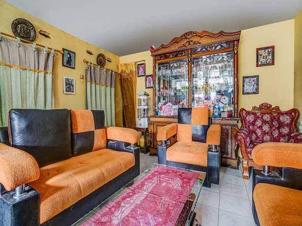 Imagen de los interiores del Hotel Oyo Homes 91014 Eco Tourism Desa Cibodas Areng 2 Syariah. Foto 20