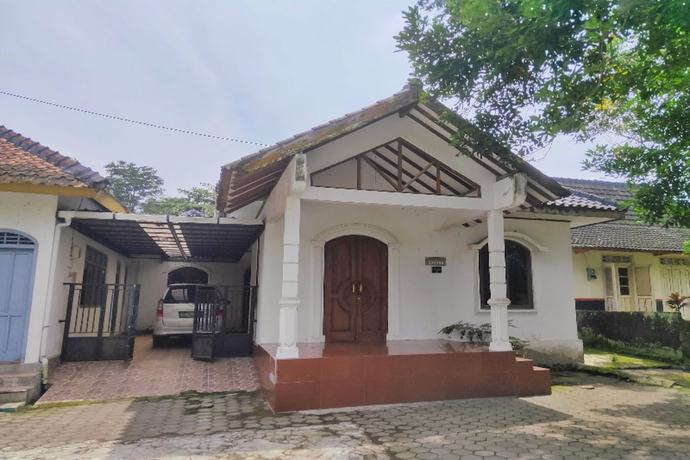 Imagen de los interiores del Hotel Oyo Homes 91098 Desa Wisata Tanjung Syariah. Foto 11