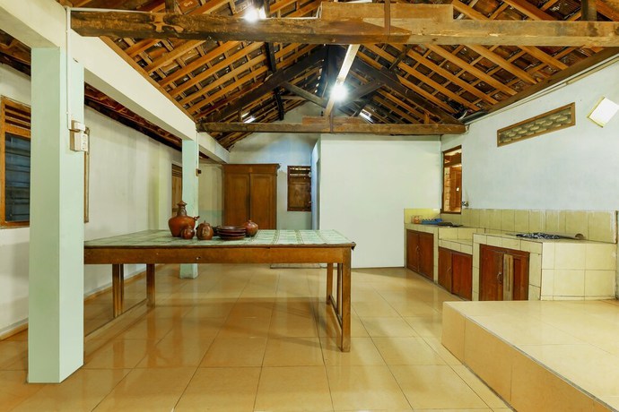 Imagen de los interiores del Hotel Oyo Homes 91154 Desa Wisata Wayang Manyaran Wonogiri. Foto 16