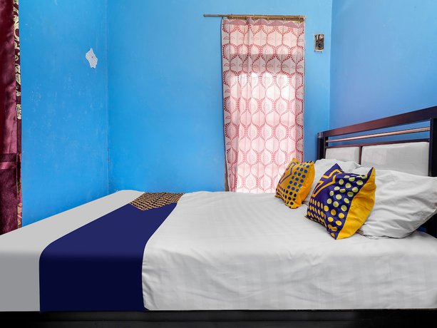 Imagen de la habitación del Hotel Oyo Homes 91156 Eco Tourism Big Farmer Desa Kertawangi Syariah. Foto 8