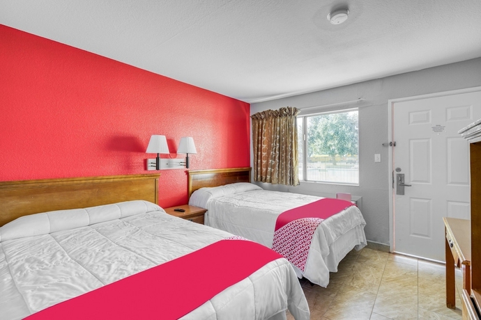 Imagen de la habitación del Hotel Oyo Houston Southwest I-69. Foto 3