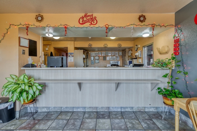 Imagen de los interiores del Hotel Oyo Houston Southwest I-69. Foto 17