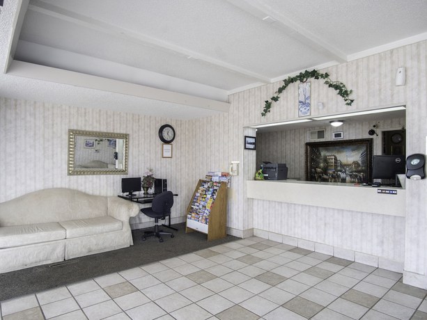 Imagen de los interiores del Hotel Oyo Hutchinson Ks West 4th Ave. Foto 19