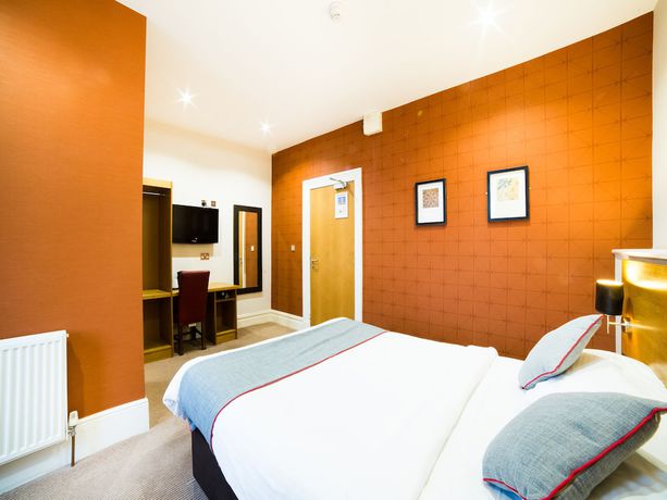 Imagen de la habitación del Hotel Oyo Imperial. Foto 3