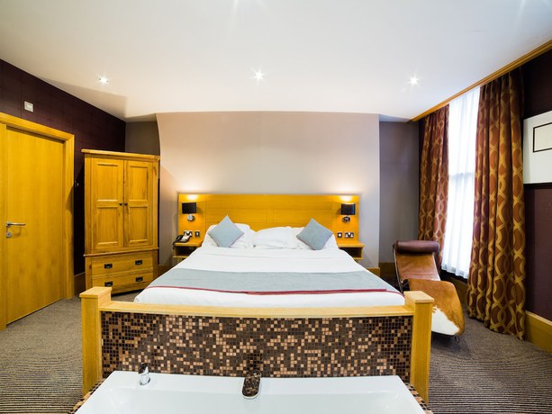 Imagen de la habitación del Hotel Oyo Imperial. Foto 7