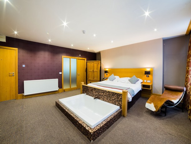 Imagen de la habitación del Hotel Oyo Imperial. Foto 12