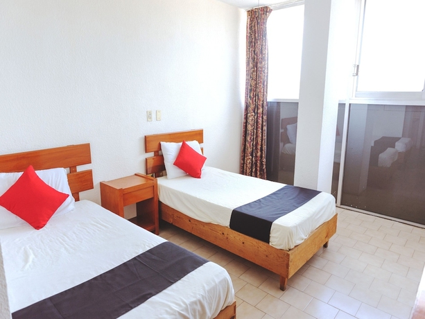 Imagen de la habitación del Hotel Oyo Italia. Foto 5