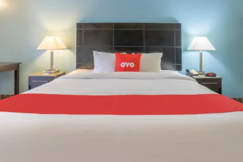 Imagen de la habitación del Hotel Oyo Knoxville Tn Cedar Bluff I-40. Foto 19