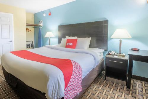 Imagen de la habitación del Hotel Oyo Knoxville Tn Cedar Bluff I-40. Foto 20