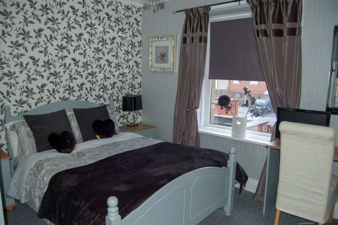 Imagen de la habitación del Hotel Oyo La Spada Boutique. Foto 5