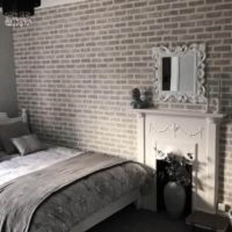 Imagen de la habitación del Hotel Oyo La Spada Boutique. Foto 12
