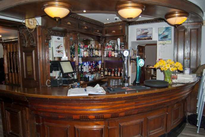 Imagen del bar/restaurante del Hotel Oyo La Spada Boutique. Foto 3
