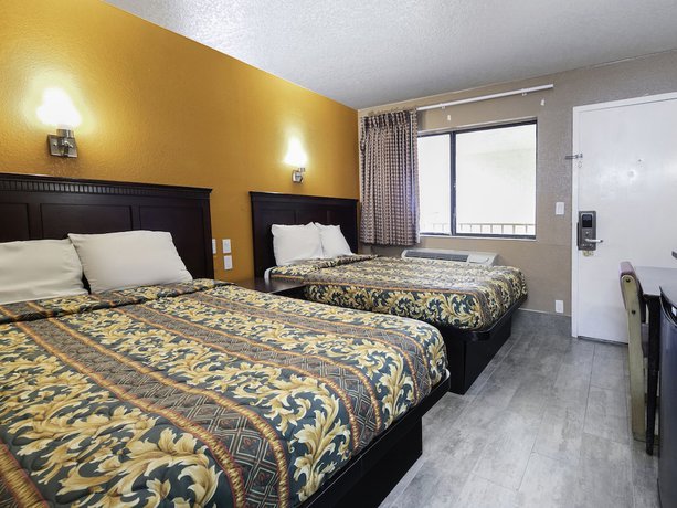 Imagen de la habitación del Hotel Oyo Lake Charles Hwy 10. Foto 2