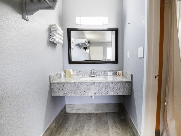 Imagen de la habitación del Hotel Oyo Lake Charles Hwy 10. Foto 8