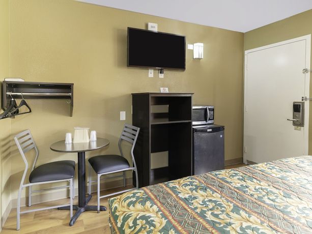 Imagen de la habitación del Hotel Oyo Lake Charles Hwy 10. Foto 11