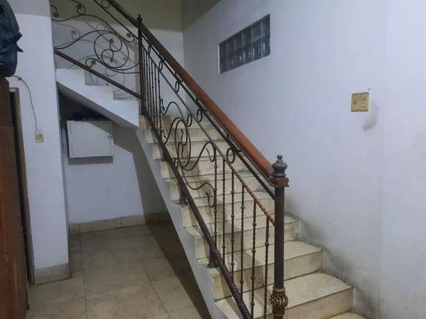 Imagen de los interiores del Hotel Oyo Life 93160 Kost Jenny Karawang. Foto 20