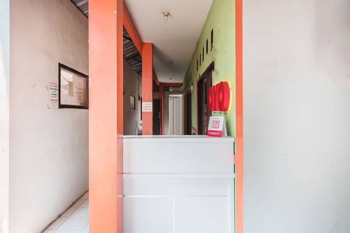 Imagen de los interiores del Hotel Oyo Living 1756 Amira Guest House. Foto 15
