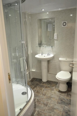 Imagen de la habitación del Hotel Oyo Lochway. Foto 18