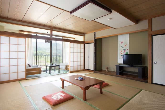 Imagen de la habitación del Hotel Oyo Mifuji. Foto 5