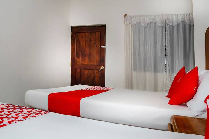 Imagen de la habitación del Hotel Oyo Miramar, Loreto. Foto 7