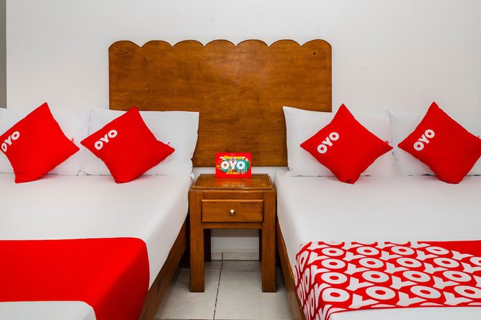 Imagen de la habitación del Hotel Oyo Miramar, Loreto. Foto 8