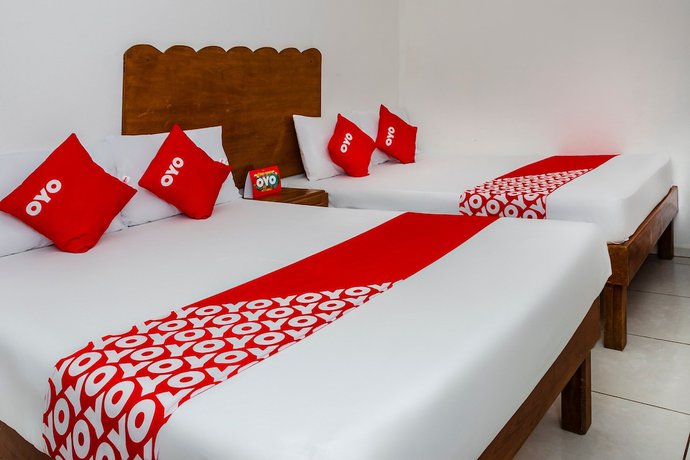 Imagen de la habitación del Hotel Oyo Miramar, Loreto. Foto 12