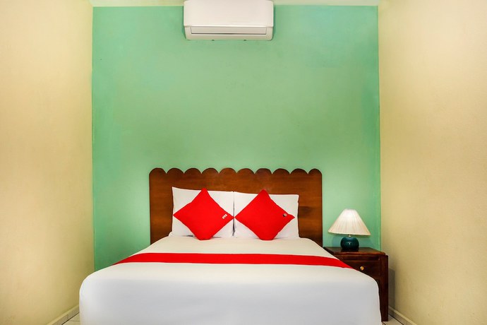 Imagen de la habitación del Hotel Oyo Miramar, Loreto. Foto 13